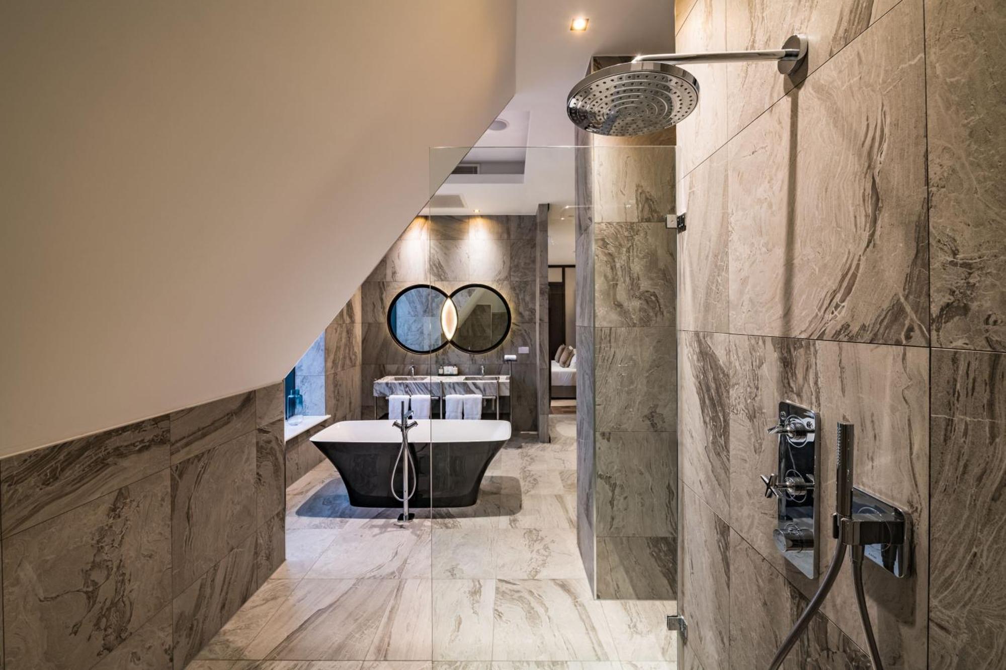 Stock Exchange Hotel, Manchester, Autograph Collection Ngoại thất bức ảnh Bathroom