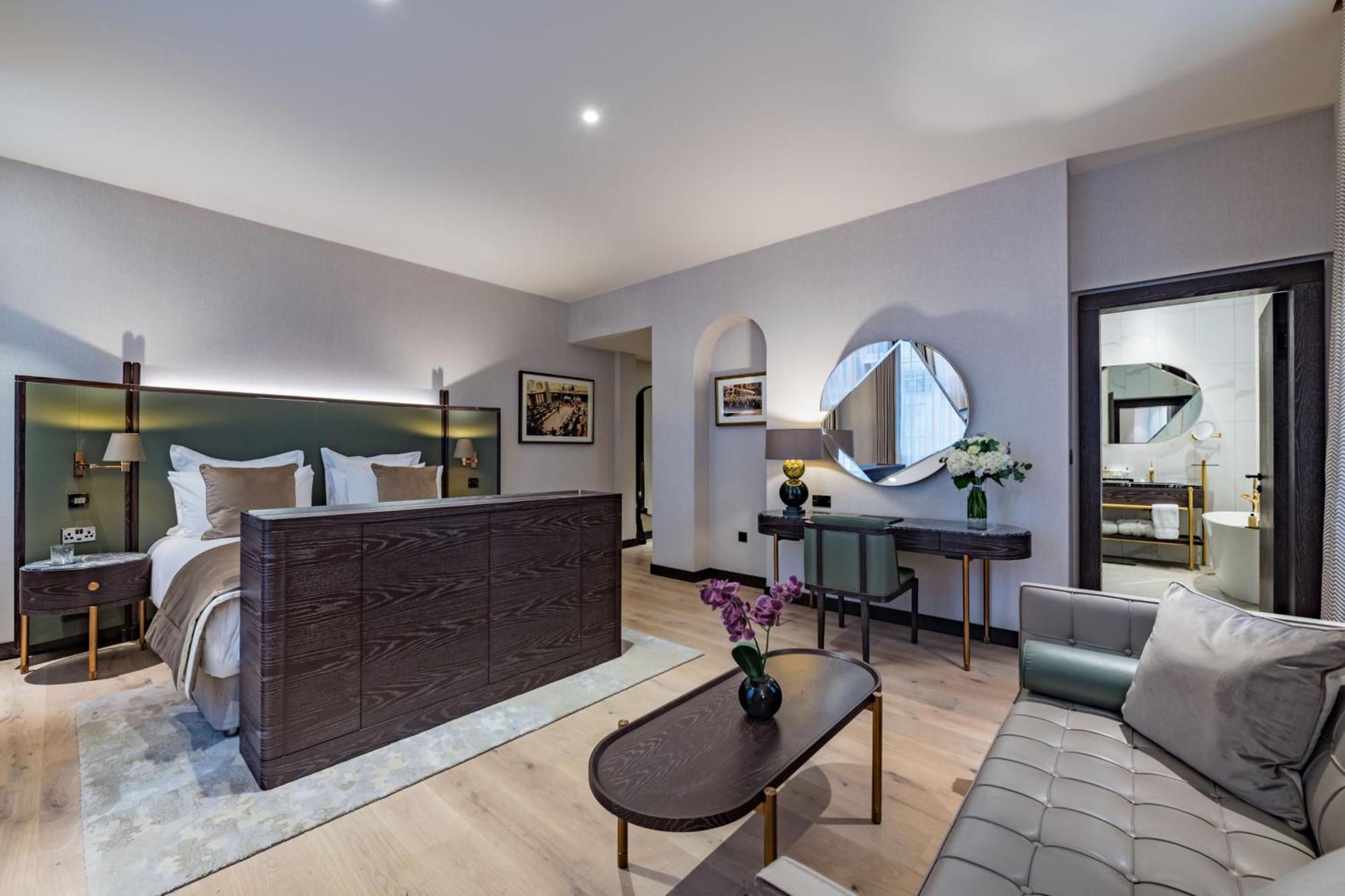 Stock Exchange Hotel, Manchester, Autograph Collection Ngoại thất bức ảnh A suite at The London West End