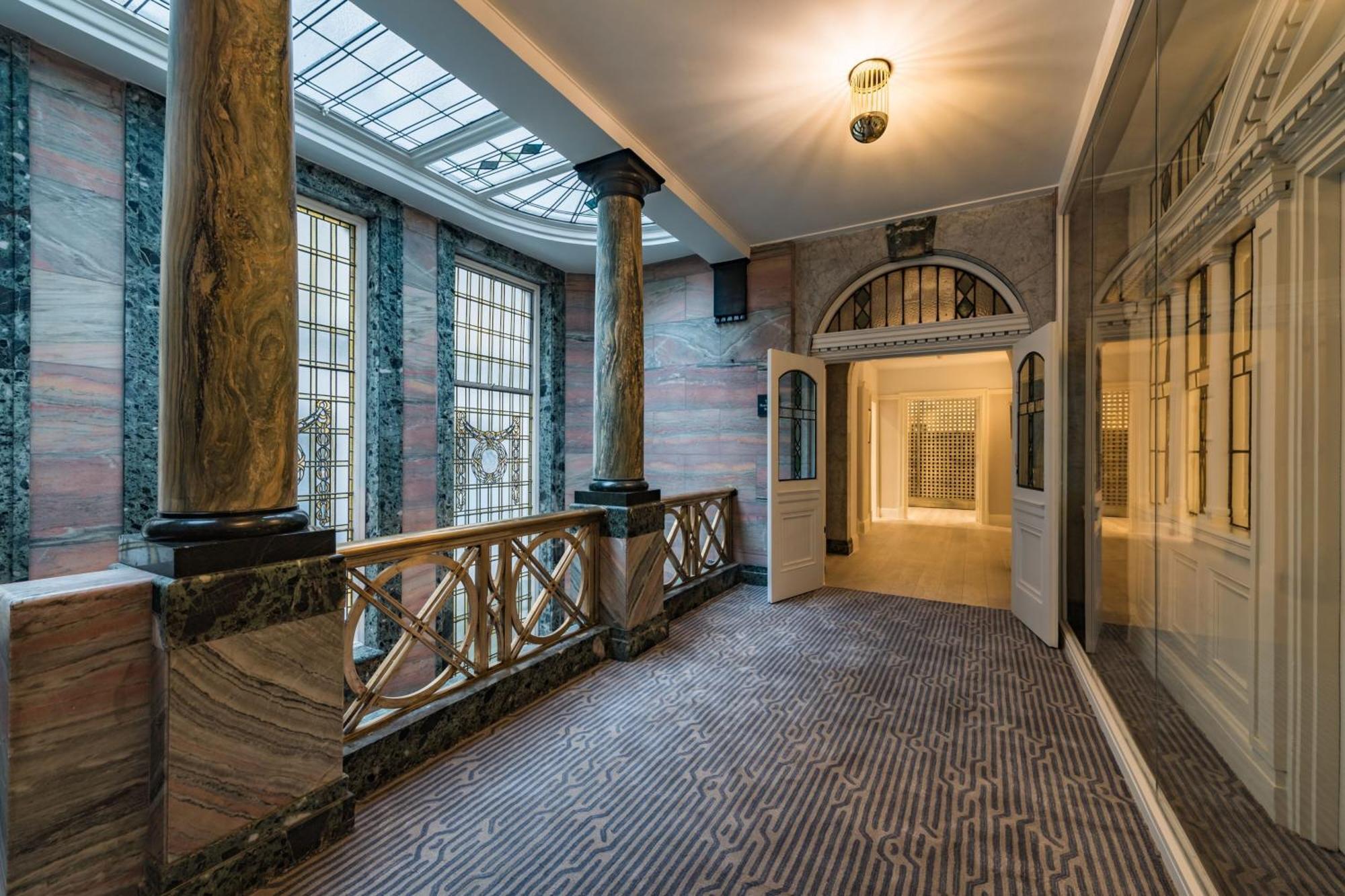 Stock Exchange Hotel, Manchester, Autograph Collection Ngoại thất bức ảnh The interior of the National Museum of Scotland